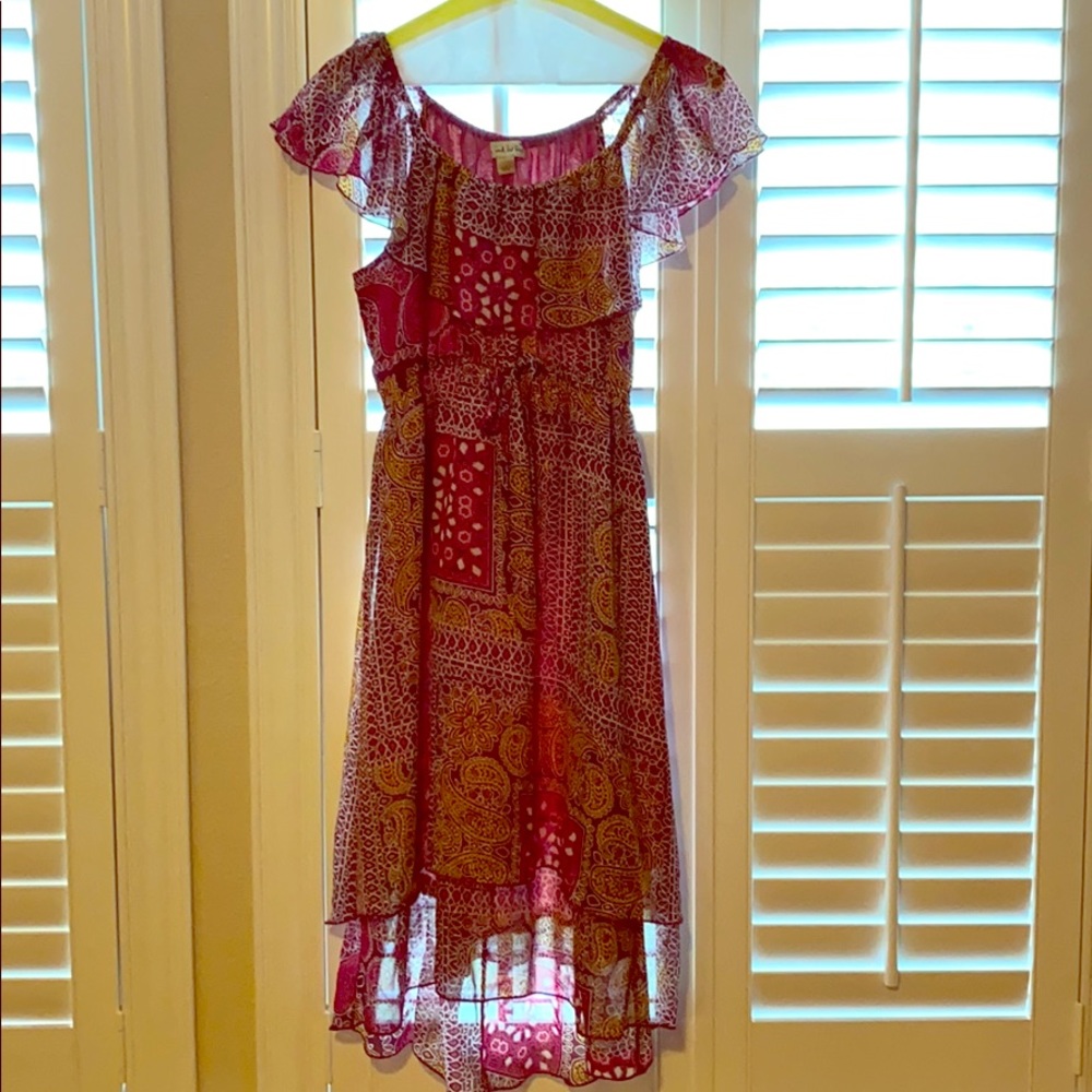 Cute multi-colored summer dress.
